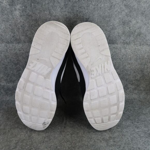 Nike Shoes Womens 9.5 Athletic Trainers Tanjun Sneakers Lifestyle Active Black - Picture 11 of 14